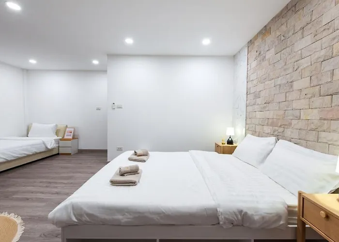 Modern Muji Style Townhouse Ari Area 公寓