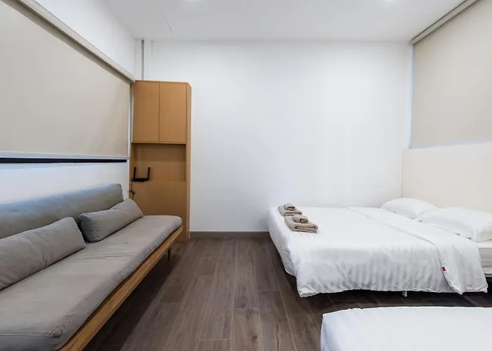 Modern Muji Style Townhouse Ari Area 公寓 *