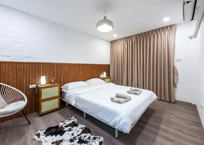 Modern Muji Style Townhouse Ari Area 公寓
